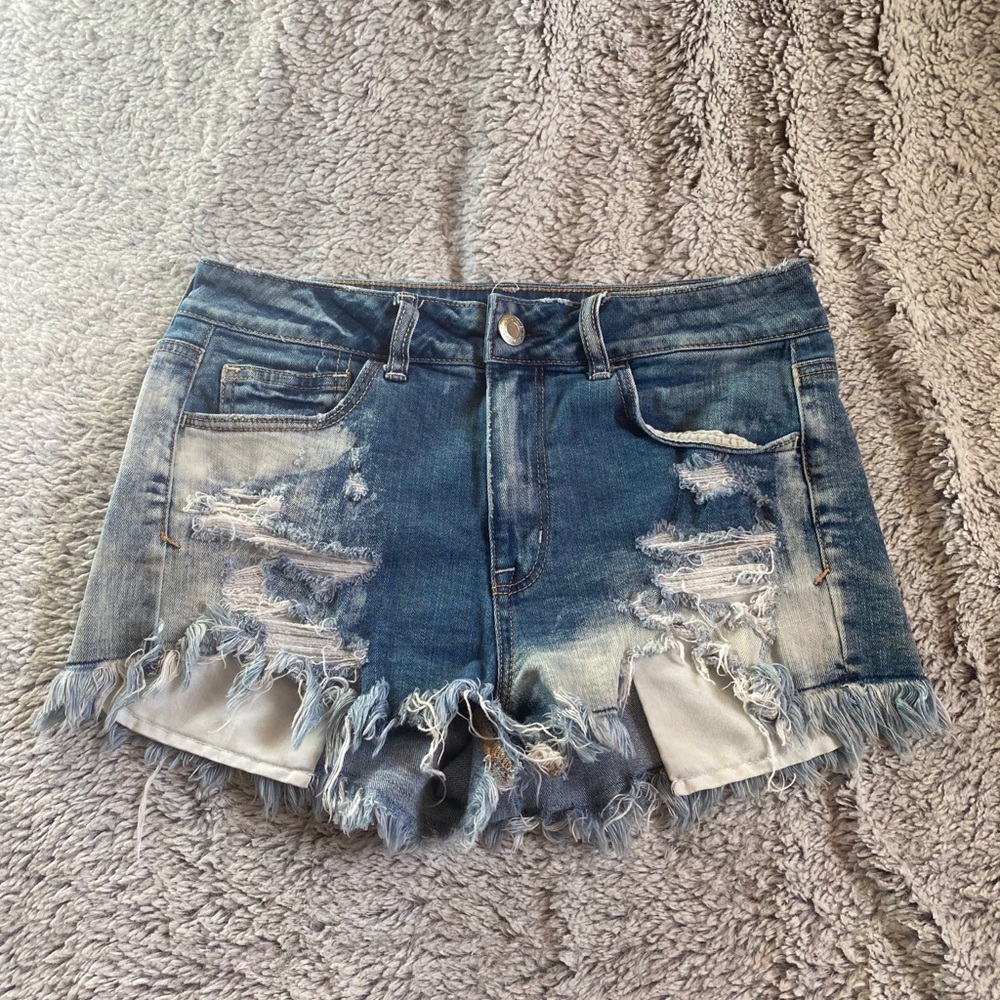 Cut off jean shorts